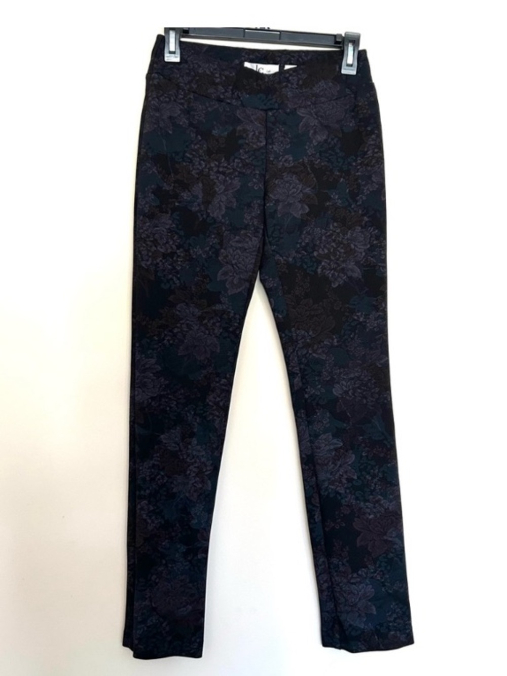 Lena Gabrielle Women’s Textured Black Floral Super Stretch Skinny Pants
